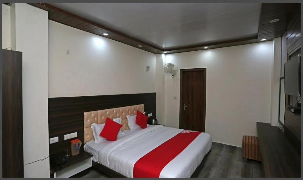 Hill Stone Mussorie Hotel Mussoorie Eksteriør billede
